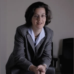 Dra. Claudia Califano